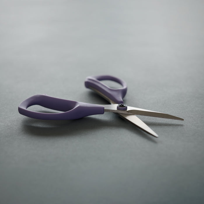 KAI 3120 4 1/2 inch Micro-Serrated Patchwork Scissors